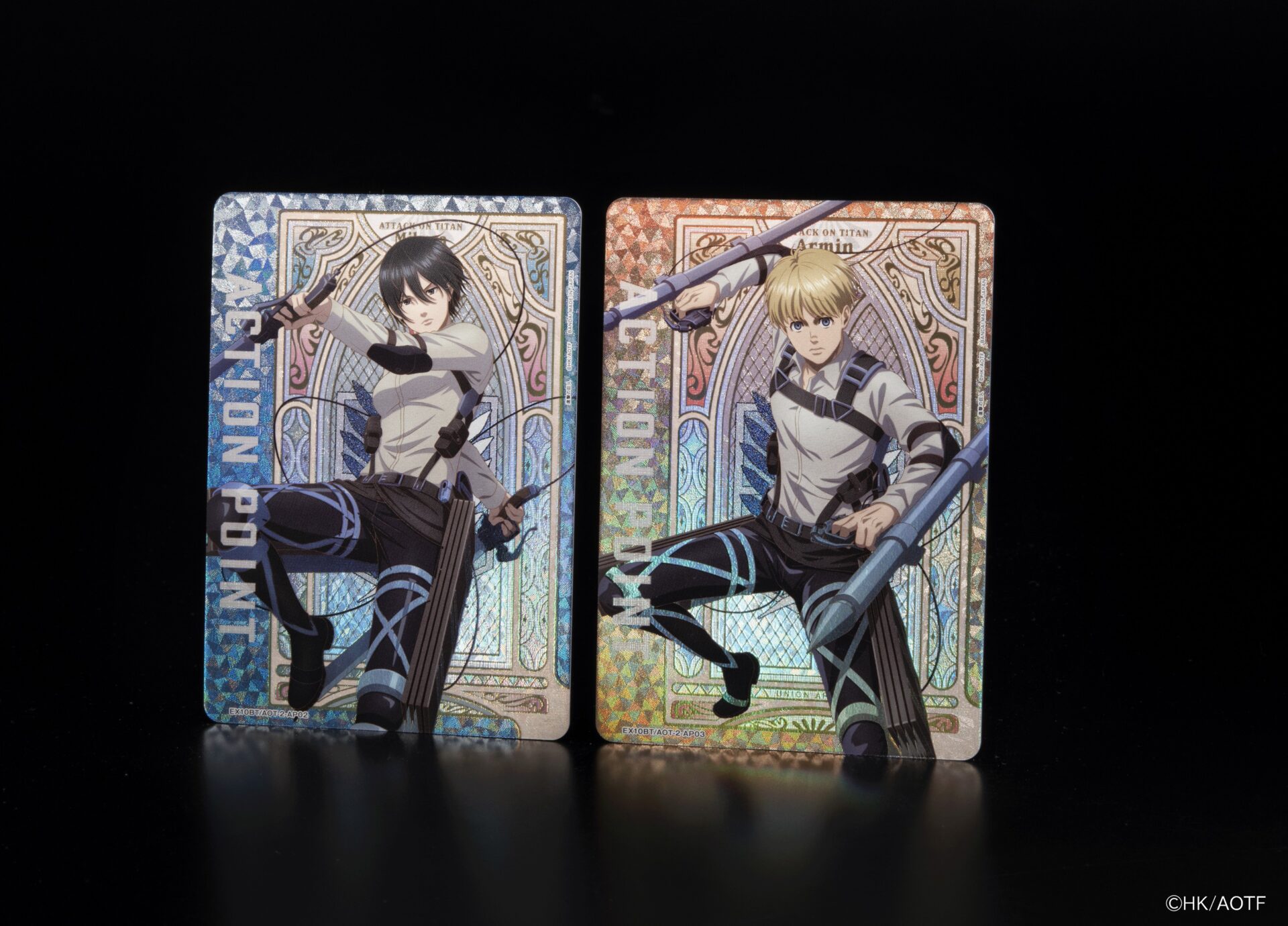 ブースターパック「進撃の巨人 Vol.2」のAPカード「ミカサ・アッカーマン」「アルミン・アルレルト」